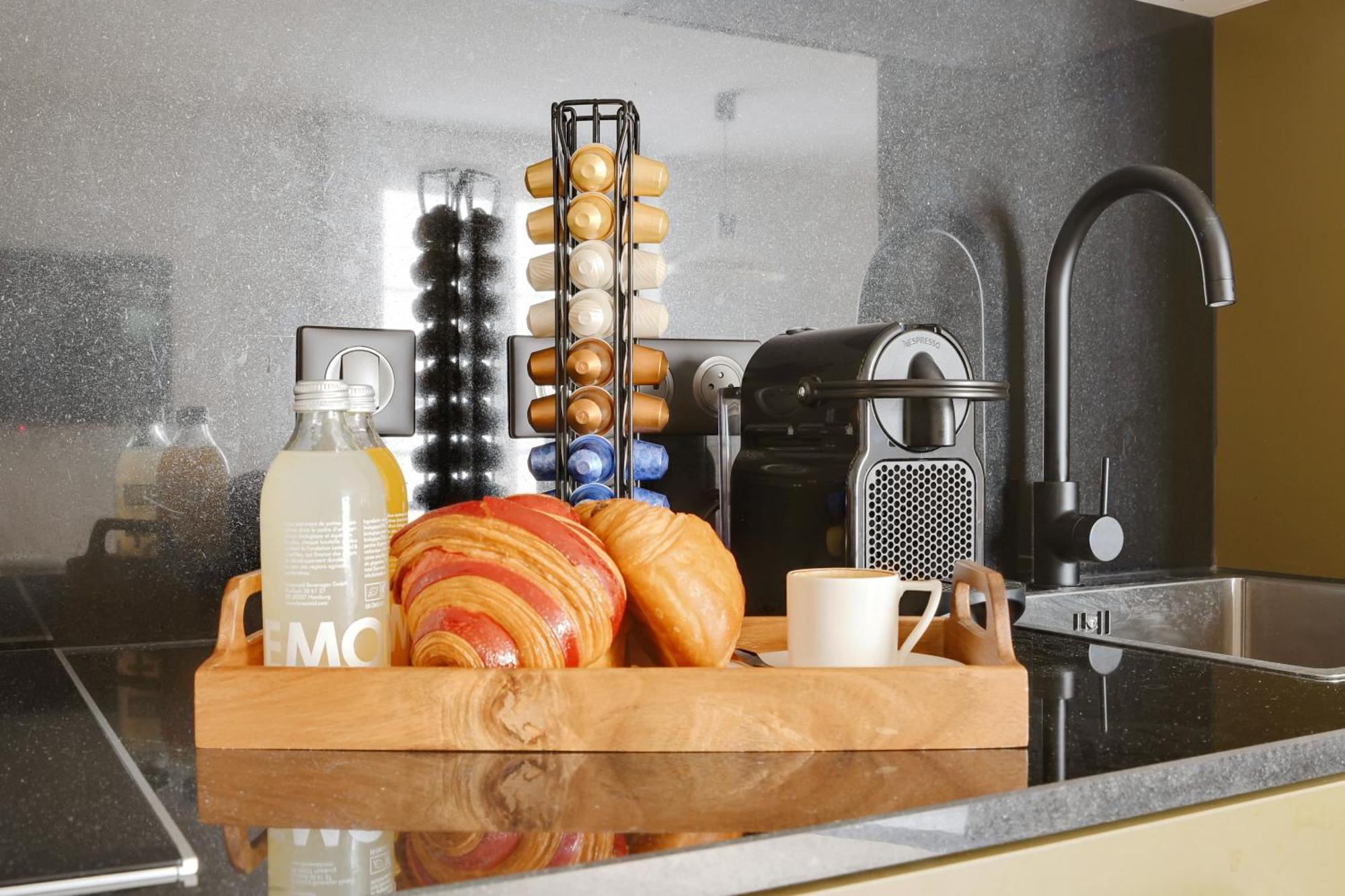 Sereners - Rue Saint Denis Parigi