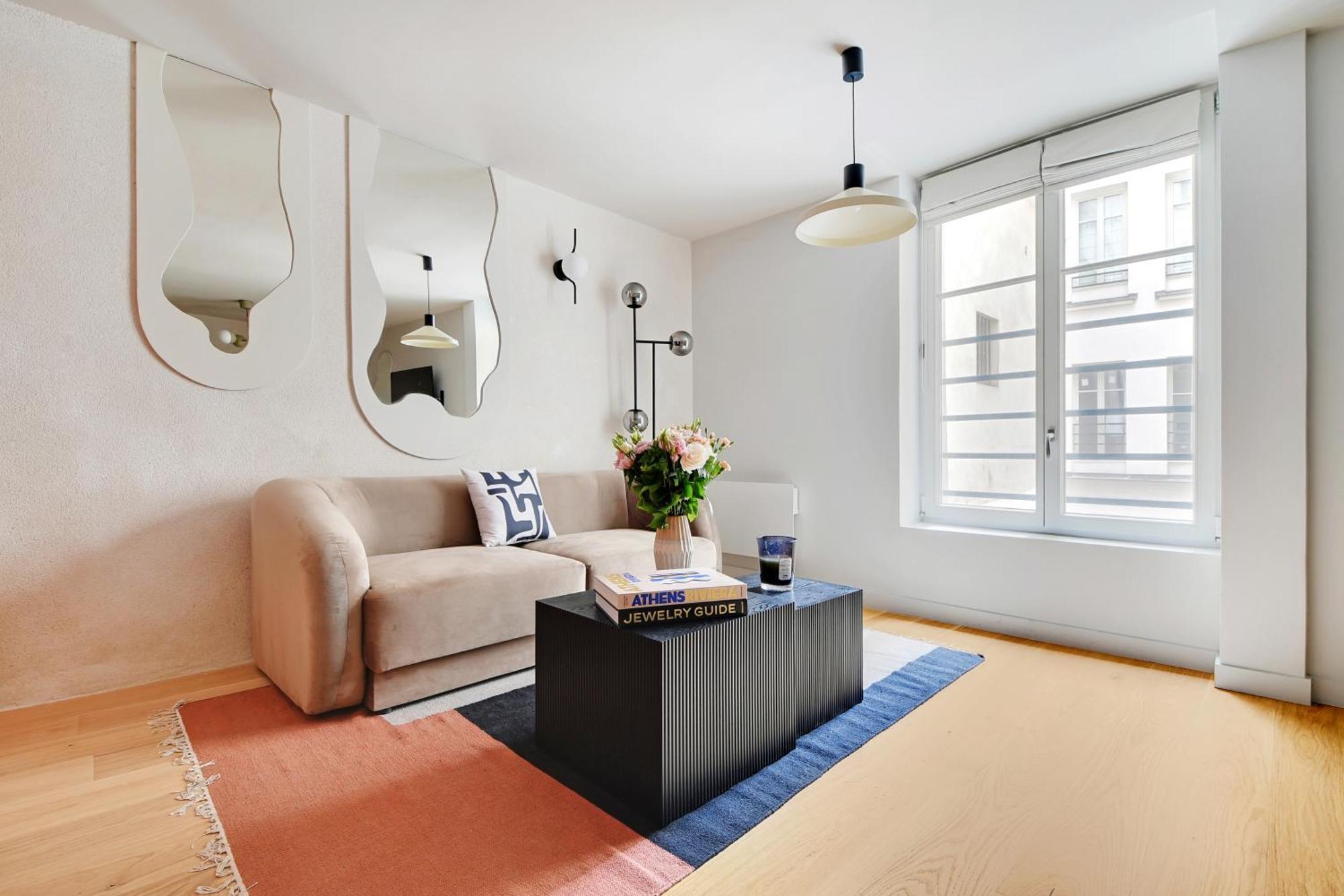 Sereners - Rue Saint Denis * Paris