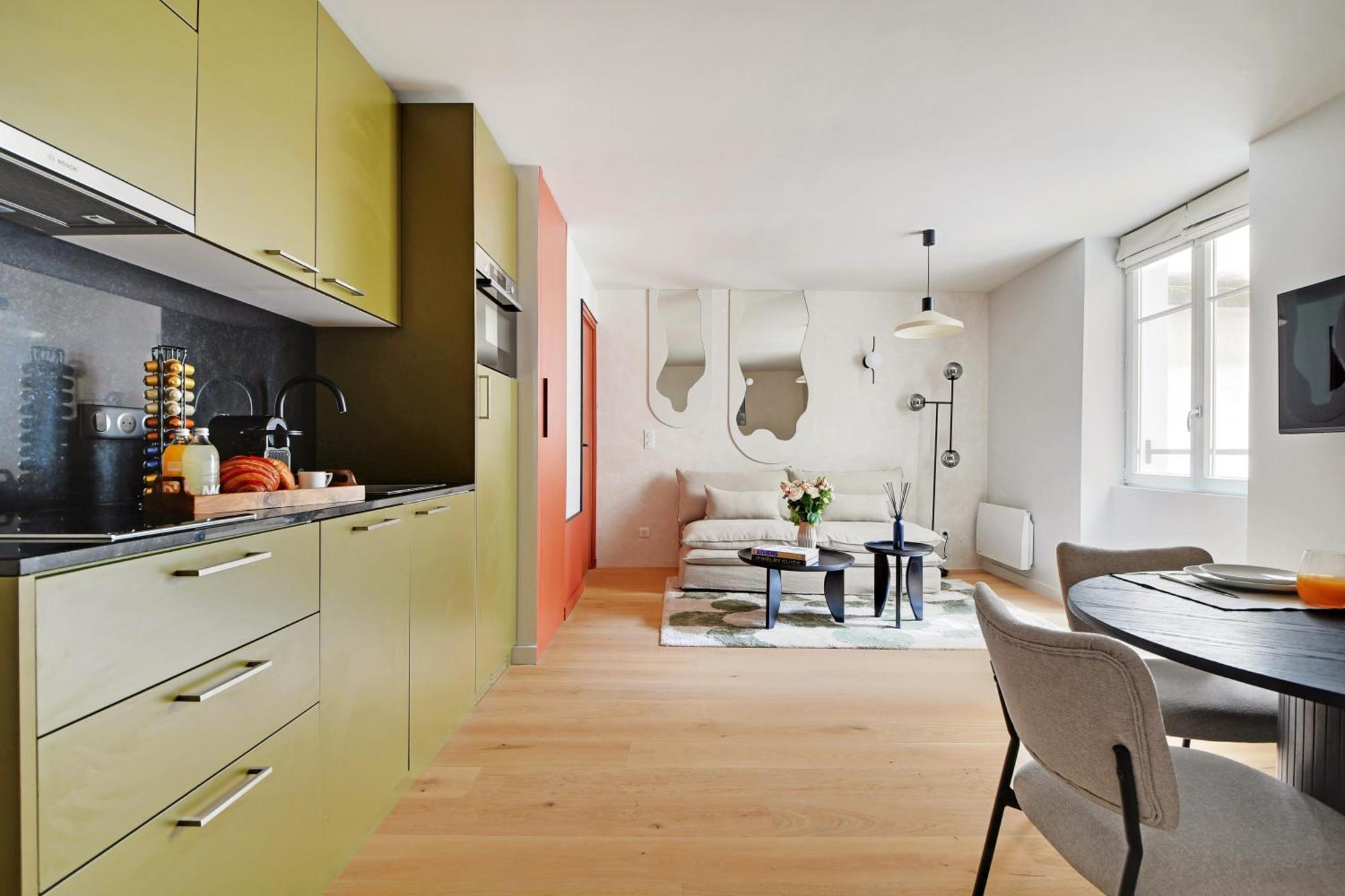 Apartment Sereners - Rue Saint Denis *