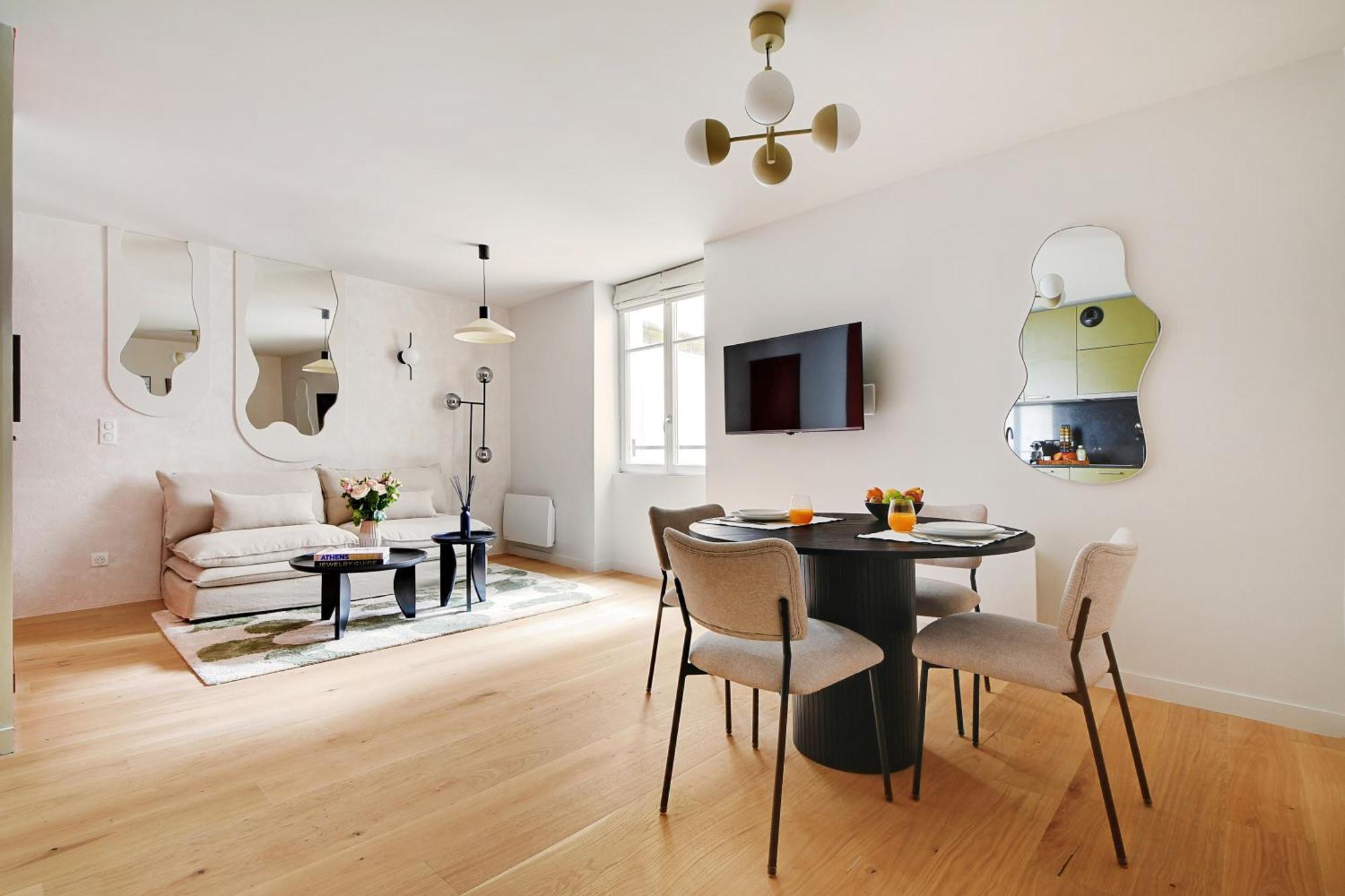Apartment Sereners - Rue Saint Denis Paris